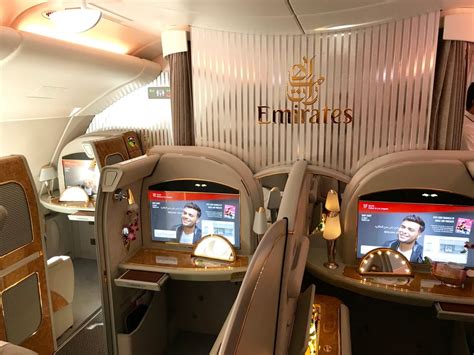 emirates airlines bookings australia